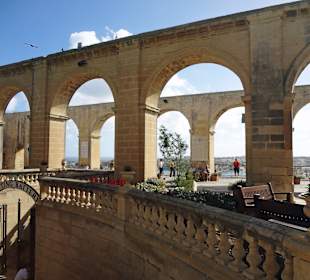 Entrance to Saluting Battery