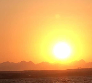 Sonnenuntergang auf dem Boot