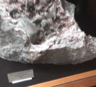 Museum für Mineralien und Mathematik