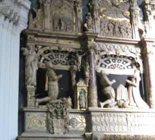 St. Marien - rund um den Hauptaltar