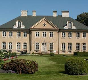 Pałac od strony ogrodów