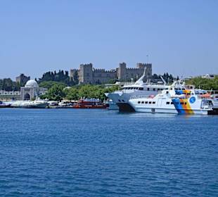 Impressionen Mandraki Hafen & Umgebung