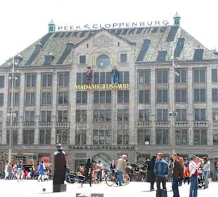 De Dam met museum Madame Tussaud