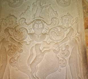 Epitaphe im  Kreuzgang