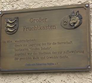 Großer Fruchtkasten