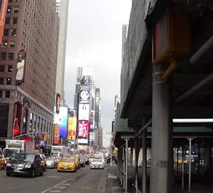 Jedna z ulic prowadzących do Times Square