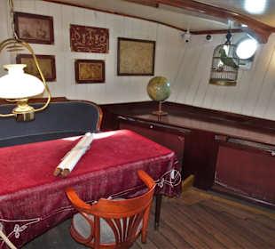 In der Kammer des Kapitäns der Rickmer Rickmers