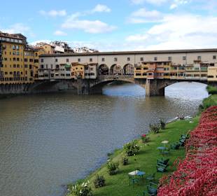 Ponte Vecchio Bridge