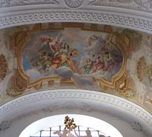 Hochwertigste Deckenbemalungen