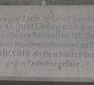 Ratstatt: Alexiusbrunnen auf dem Marktplatz