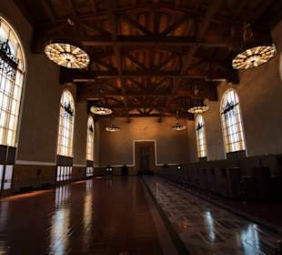 Ehem. Fahrkartenausgabe