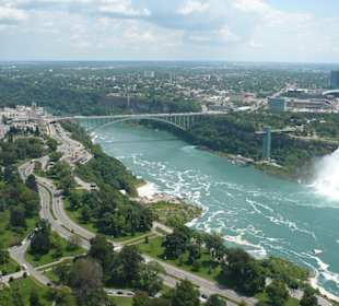 Ausblick auf die Verbindungsbrücke