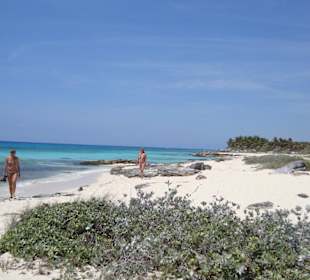 20 Minuten rechts vom Hotelstrand