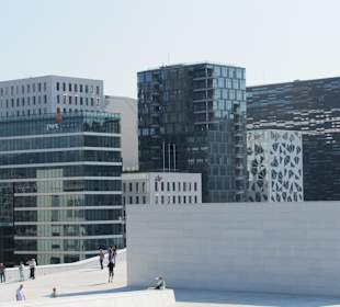 Oslo mit Oper im Vordergrund