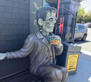 Haunted House of Hamburgers