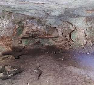 Höhle