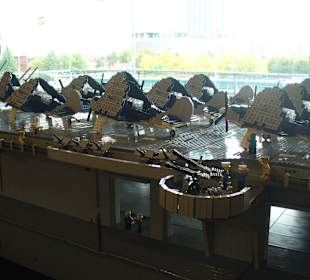 Legomodell der USS Intrepid