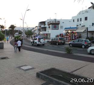 2,5 km Geschäft an Geschäft