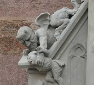 Blick zum Teufelsbrünnlein an der Lorenzkirche