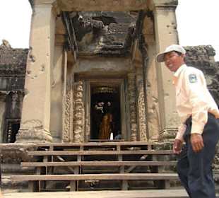 Mit KaKa in den Tempel