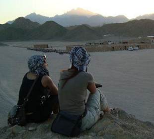 Zachód słońca nad Saharą