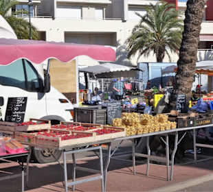 Impressionen vom Wochenmarkt Saint-Cyprien-Plage