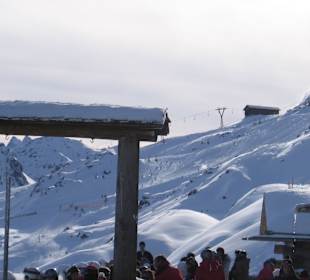 Blick von Valisera-Hüsli auf Skigebiet Bella Nova