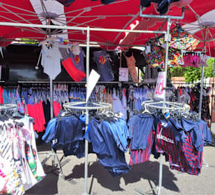 Impressionen vom Wochenmarkt Saint-Cyprien-Plage