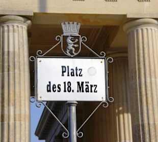 Das Brandenburger Tor Beschilderung