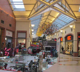 Einkaufszentrum Olympia Pilsen