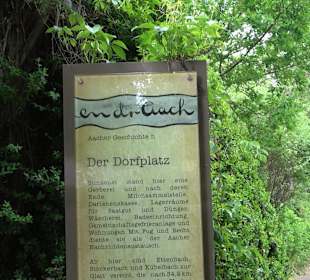 Dorfplatz am Rathaus