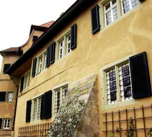 Seitenansicht vom Gebäude