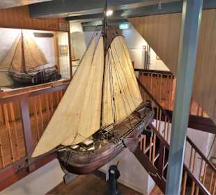 Exponate des Noordelijk Scheepvaartmuseum