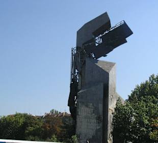 Denkmal 1300 Jahre Befreiung