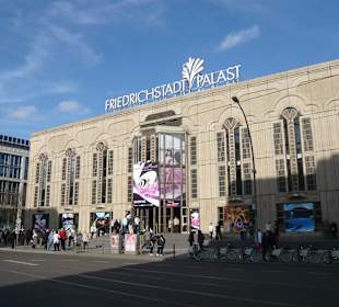 Friedrichstadt Palast im April 2013 