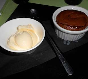 Schokoküchlein im "Palmera Seaside" Restaurant