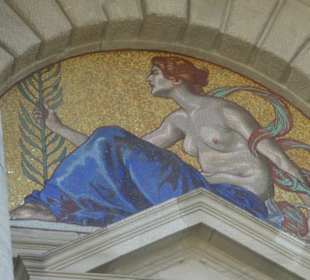 Die Staatskanzlei: Blick vom Hofgarten