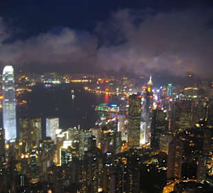 Ausblick vom Peak bei Nacht