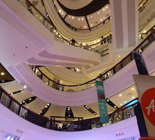 Shoppen auf 6 Etagen