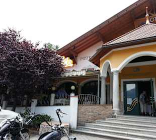 Hotel Restaurant Pizzeria Cafe Putzerhof