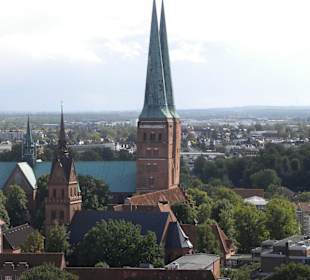 Blick auf Dom, Trave