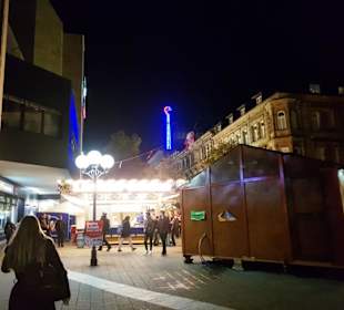 Am Abend Blick zur Innenstadt