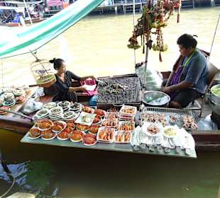 Bummeln über den Ampfawa Floating Markt