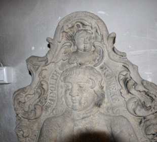 Epitaph im Kirchenraum