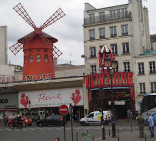 Denní pohled na kabaret