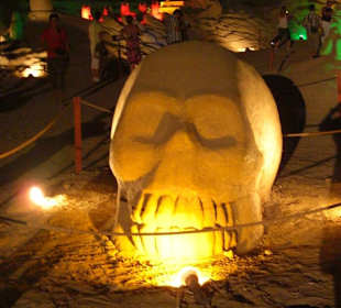 Totenkopf aus Sand