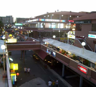 Shopping Center Jumbo