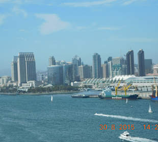 Skyline von San Diego von der Coronado Bridge