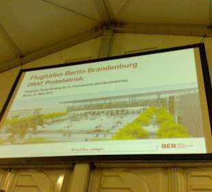 Probebetrieb auf dem künftigen Flughafen BER