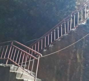 Coral Caves Mangapwani